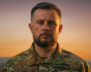 Билецкий: &quot;В Украине слишком много думают о перемирии вместо того, чтобы приближать его, - сделать армию более эффективной здесь и сейчас&quot;