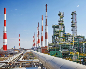 Астраханський завод &quot;Газпрому&quot; зупинив виробництво після атаки дронів