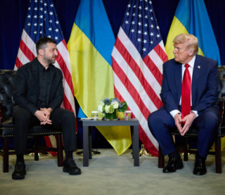 Зеленский: Трамп готов предоставить Украине гарантии безопасности