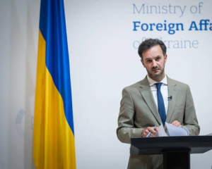 МЗС України пообіцяло наслідки для ЗМІ, які поїхали у престур з окупантами