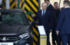Гордість Путіна "АвтоВАЗ" - розбігається. Робітники масово звільняються, їм не підписують заяви
