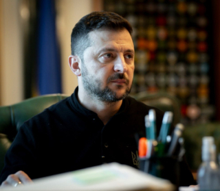 Зеленський про далекобійну зброю: після розмови з Трампом може бути більше