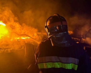 Ворог масовано атакує Україну: у Полтаві, Дніпрі та Одесі пролунали вибухи