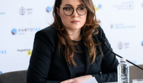 Кабмін обмежує доступ до реєстрів оборонних заводів