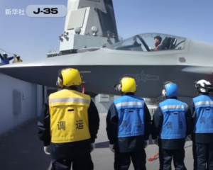 Китай показал производство нового самолета пятого поколения J-35