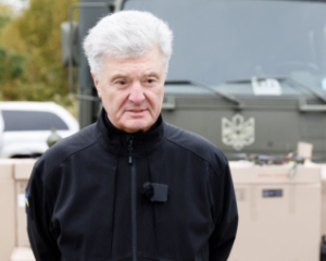 Навіть ті, хто довіряють Зеленському, вважають санкції проти Порошенка політичним тиском - опитування