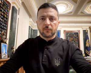 Зеленський заявив про дефіцит бензину в Росії на рівні 20%