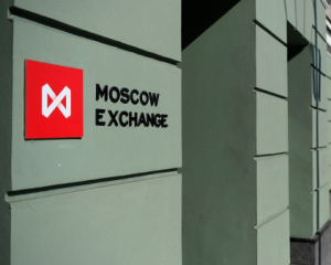 Росія платить за війну: ринок впав, економіка гальмує, інвестори тікають
