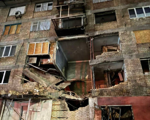 В Киеве обрушились квартиры в доме, поврежденном во время июльского обстрела