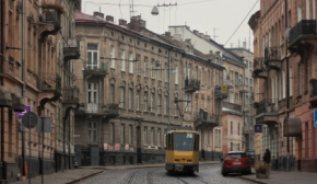 Львів відклав початок опалювального сезону через російські обстріли