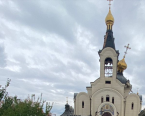 Війська РФ застосувала авіабомбу по храму в Костянтинівці та вбила двох людей