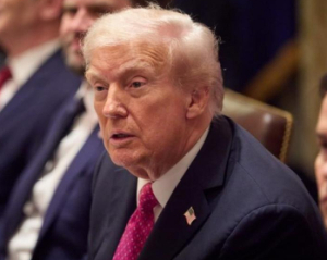 Трамп підбив підсумки зустрічі із Зеленським: &quot;Час зупинити війну та укласти угоду&quot;