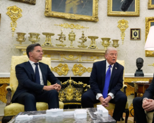 Трамп отменил встречу с Путиным