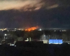 Українські дрони атакували ще одну нафтобазу в Росії: 5 влучань