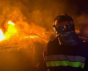 Росія вдарила по критичній інфраструктурі Чернігова і обстріляла Донеччину