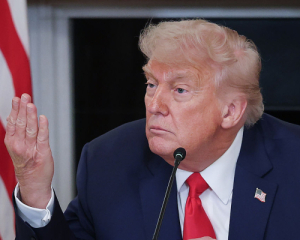 Трамп заявив про намір відновити ядерні випробування у США