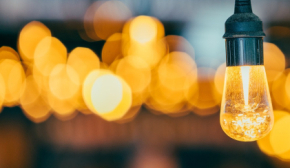 В Україні відновлюють погодинні відключення