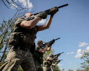 Украинские воины сдерживают натиск врага: россияне безуспешно штурмуют Покровск и Константиновку