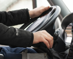 В ГПСУ заявили, что мужчин 18-22 лет среди выезжающих из Украины немного