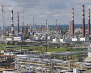 Українські безпілотники скоротили нафтопереробку Росії на 20% - ГУР