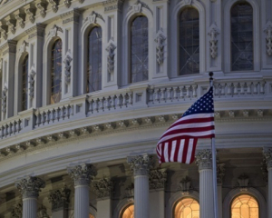 Сенат США отменил глобальные пошлины Трампа по отношению к 100 странам