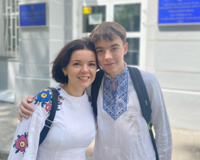 18-летний сын Марички Падалко подписал контракт с ВСУ