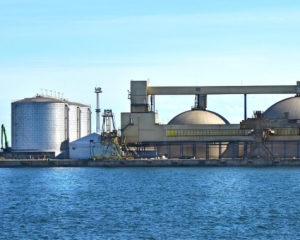 ОПЕК+ у грудні може підвищити видобуток нафти - ЗМІ