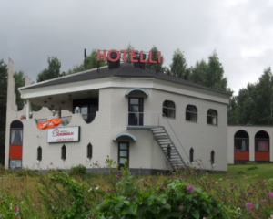 Фургон взорвался возле гостиницы в Финляндии - погибли два человека