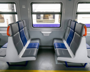 График движения поездов в Днепропетровской и Донецкой областях изменили из-за обстрелов