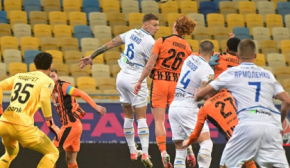 "Шахтар" переміг "Динамо" і вийшов на перше місце в Прем'єр-Лізі