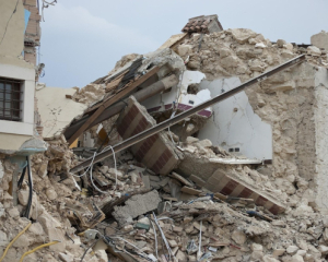 Землетрясение унесло прошлой ночью жизни 20 человек