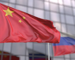 Россия и Китай подписали ряд новых соглашений во время визита Мишустина в Пекин