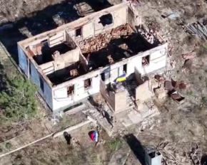 Бійці ГУР підняли український прапор над островами Каховського водосховища