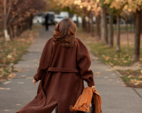 Какое пальто выбрать осенью: советы звездного стилиста