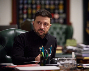 Зеленський закликав США надати Україні далекобійну зброю