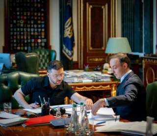 Зеленський підписав нові санкції: що відомо