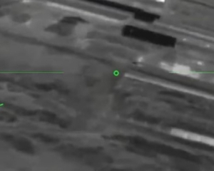 Уражені кілька НПЗ та складів ПММ: ССО показали атаку на Крим