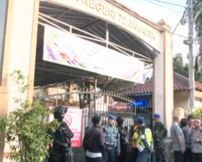 У Джакарті під час молитви вибухнула мечеть - підозрюваний 17-річний хлопець