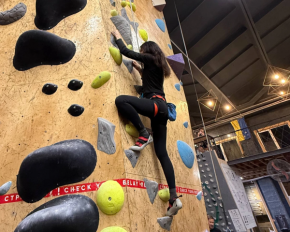 Надя Дорофеева поделилась необычным занятием с любимым и его дочерью от первого брака