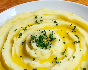 Коли солити картоплю на ідеальне пюре - порада шеф-кухарів