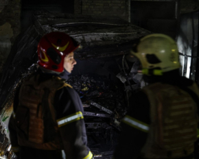 Повреждены здания и автомобили: Россия 8 ноября атаковала Киев