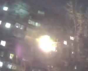 З&#039;явилися кадри перших хвилин після російської атаки на Дніпро