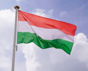 США опровергли заявления Венгрии о бессрочном освобождении от санкций