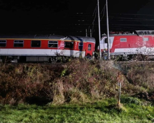 В Словакии снова столкнулись пассажирские поезда