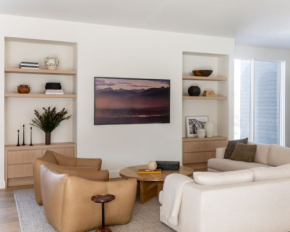 Яку фарбу обрати для стін вітальні: ця палітра дарує тепло та затишок простору, де хочеться релаксувати