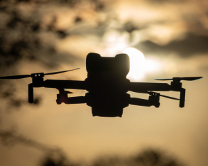 Безпілотники над Європою. НАТО не ведеться на провокації, але готує ППО