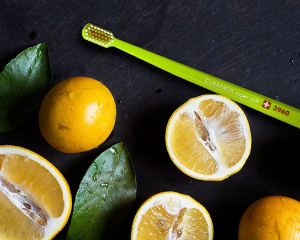 Не лише цукор: п&#039;ять продуктів, які руйнують зуби