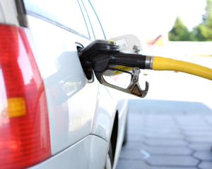 Болгария готовится к возможному дефициту топлива из-за ограничений США