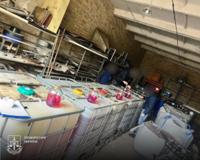 На Буковині викрили військових, які продавали пальне ЗСУ приватним фірмам