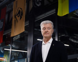 Порошенко закликав до відставки уряду і формування державницької коаліції в Раді